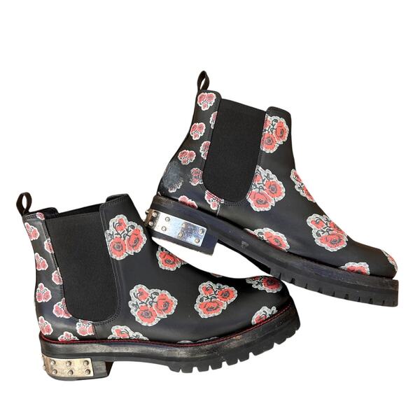 Alexander McQueen | Floral Print Leather Chelsea Booties in Black Size 38 - Picture 2 of 8